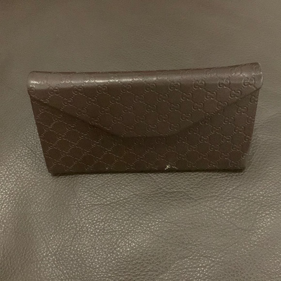 Gucci GG monogram tri fold glasses case small - Picture 1 of 2
